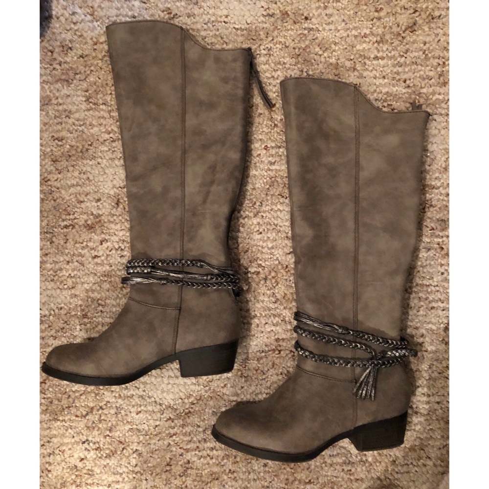 EDL PRESENTS POP Round Toe Knee High Boots